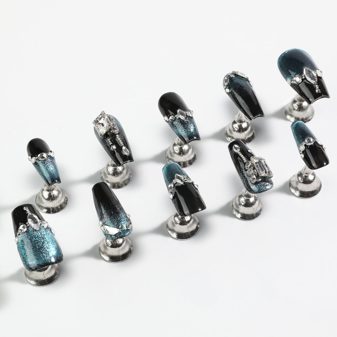 10pcs Luxury Handmade Press on Nails Medium Coffin-Shaped Black And Blue Change Cat Eye Swarovski Crystals Decorative